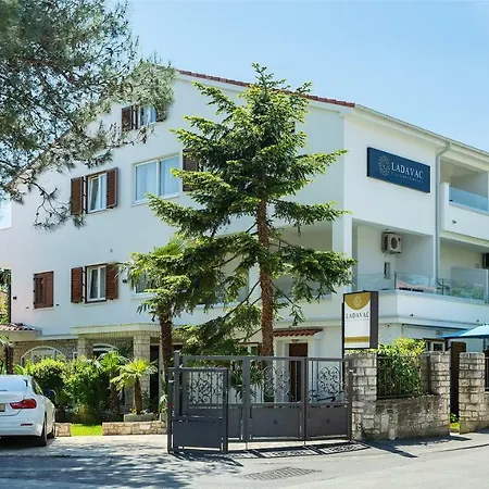 Villa Ladavac B&B-2